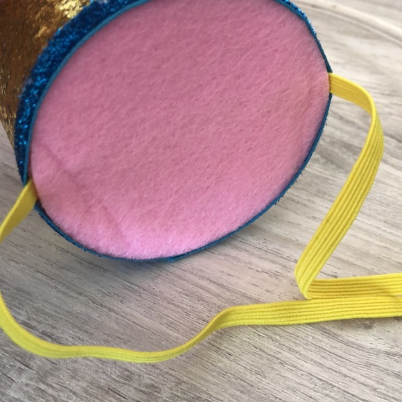 1 years crown - Picture 5 of 5